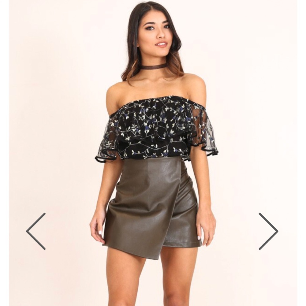 Showpo’s Ocean Floor Top in Black